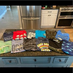 Old Navy Bundle of 12 Boys Size Large Shirts
